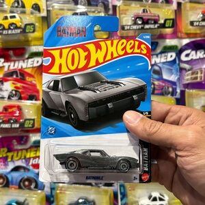 Hot wheels Bat mobile